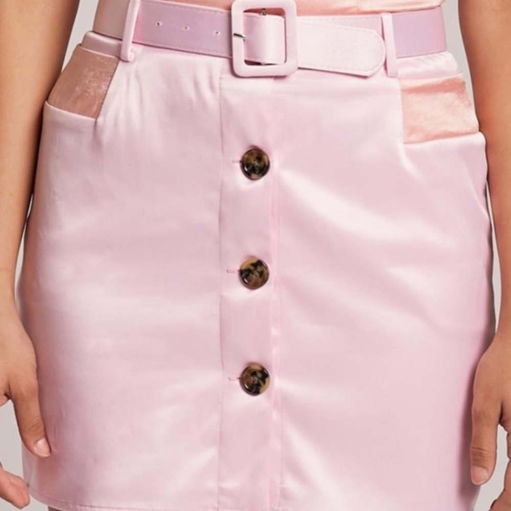 Eggie Platonic Skirt